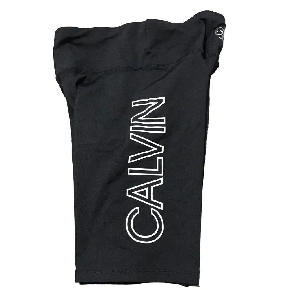 Calvin Klein black workout shorts With cell phone pocket size M A243